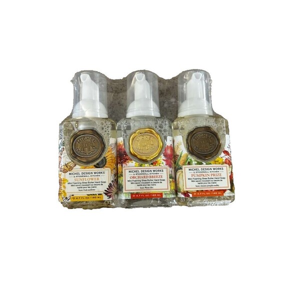 New Michel Design Works Mini Foaming Hand Soap Set, Fall Harvest Scents - Picture 1 of 3